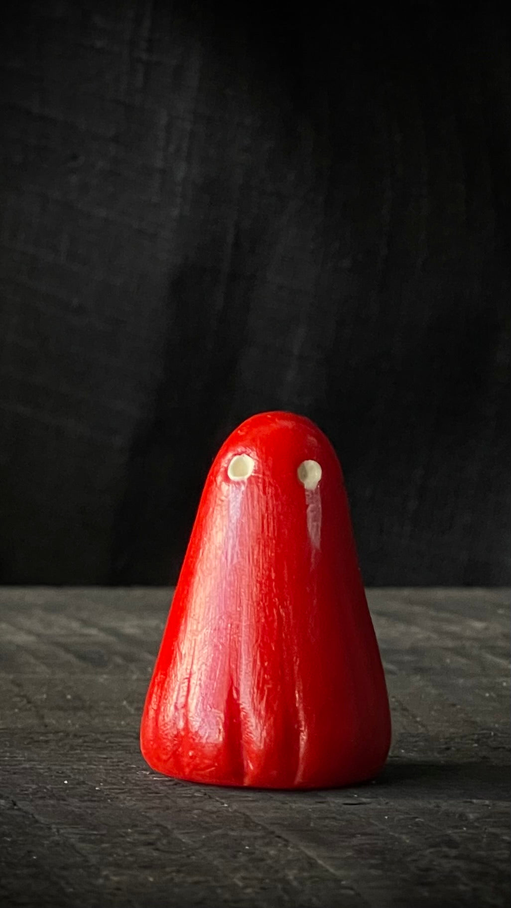 Red and white adopt a Ghost