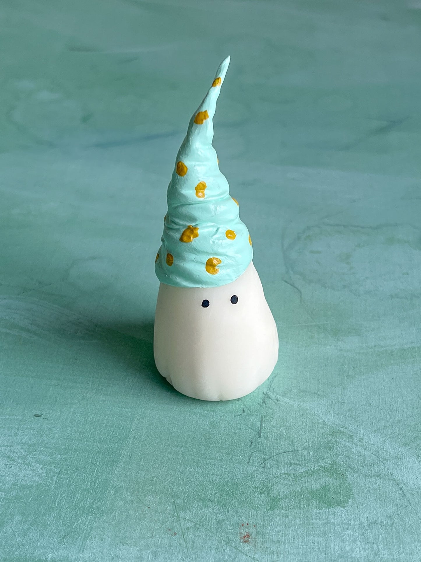 Mint Polka Dot Cap Ghost