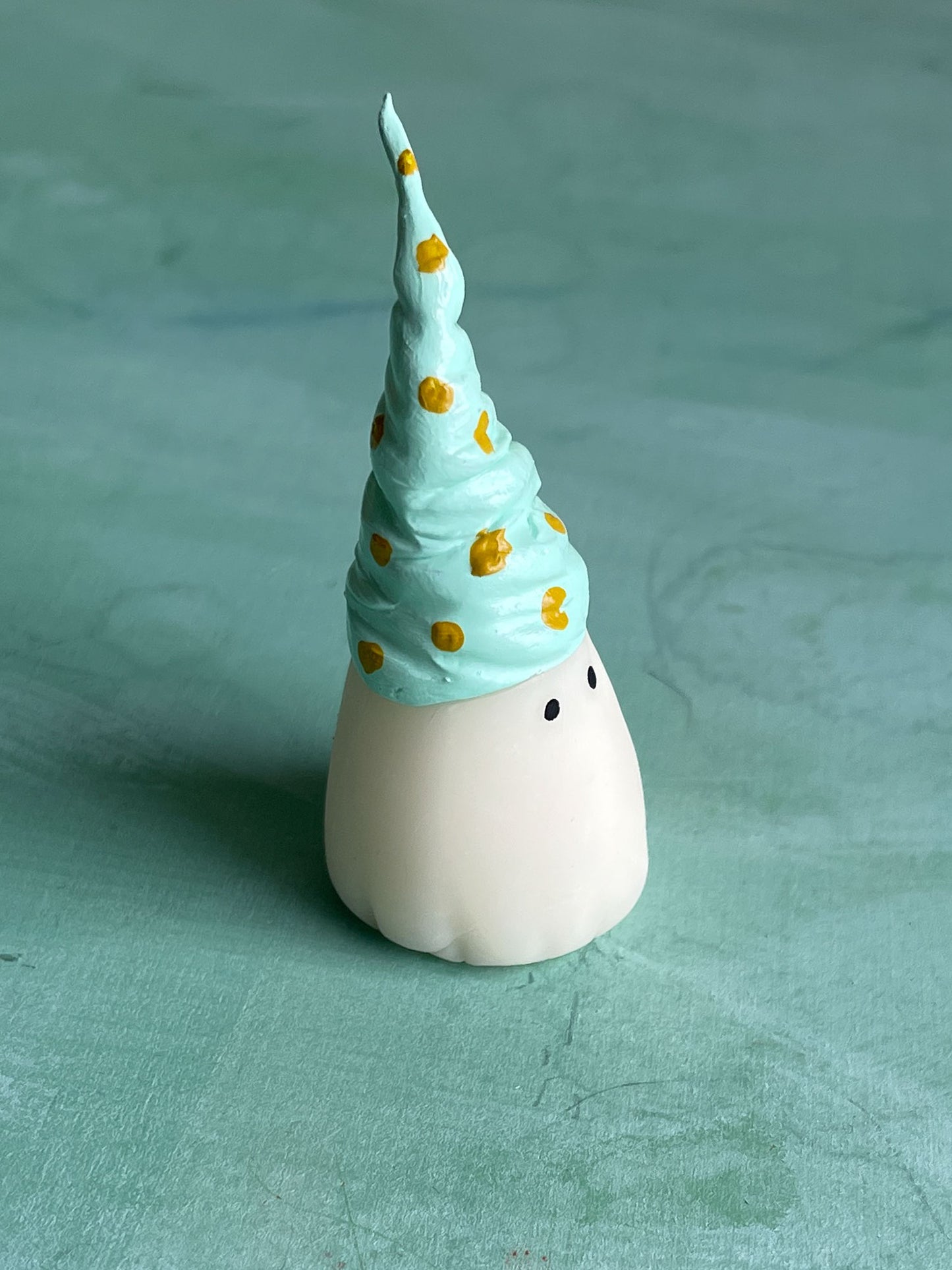 Mint Polka Dot Cap Ghost