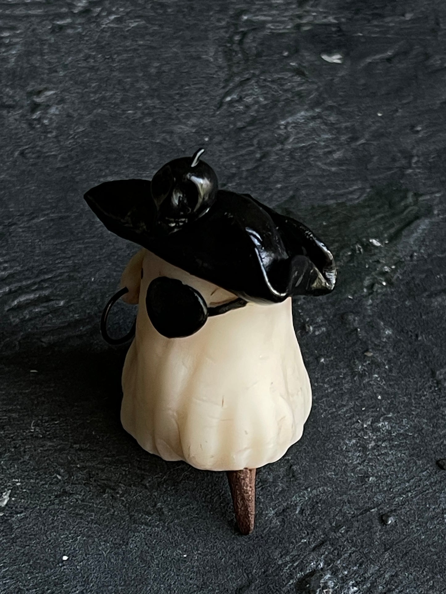 Pirate Costume Ghostie - 2"